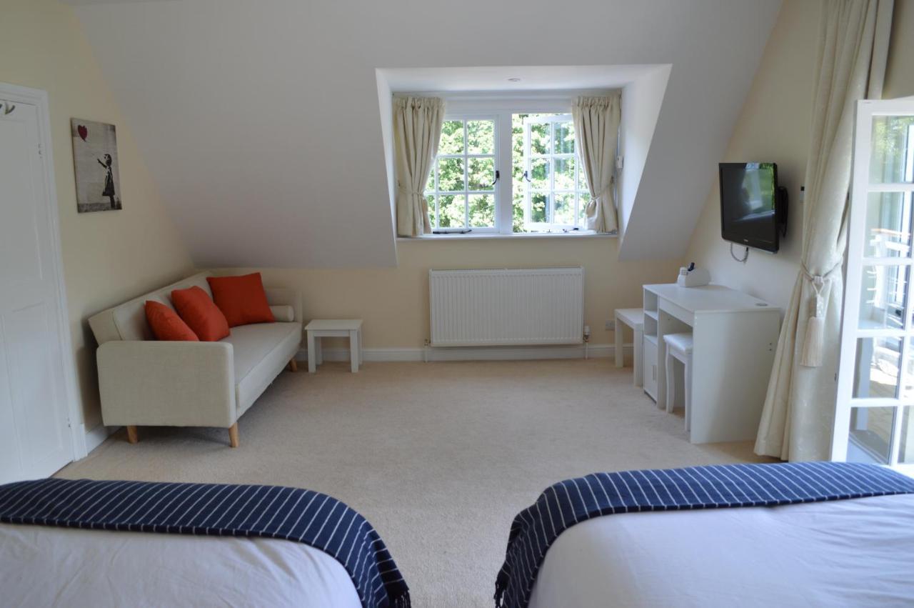 Pwll-Y-Faedda Bed & Breakfast Билт Уелс Екстериор снимка