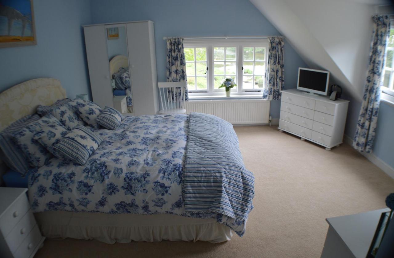 Pwll-Y-Faedda Bed & Breakfast Билт Уелс Екстериор снимка